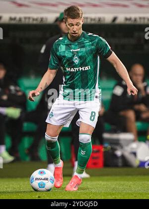 Mitchell Weiser (SV Werder Bremen, 08) GER, Holstein Kiel vs. SV Werder Bremen, Fussball