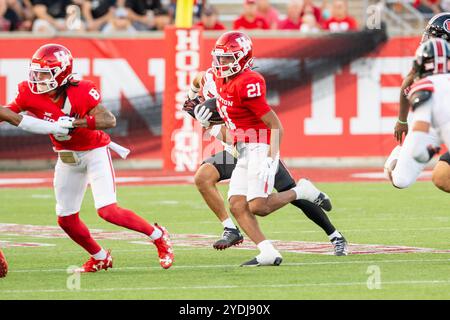 October 26, 2024: Houston Cougars running back Stacy Sneed (21) carries the ball during a game between the Utah Utes and the Houston Cougars in Houston, TX. ..Trask Smith/CSM Stock Photo