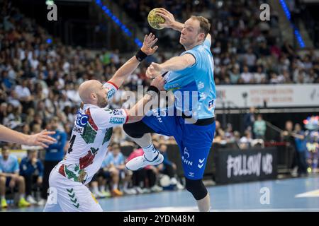 Lenny RUBIN (TVB Stuttgart, #44) Erzielt Ein Tor, Aktion, Torwurf TVB ...