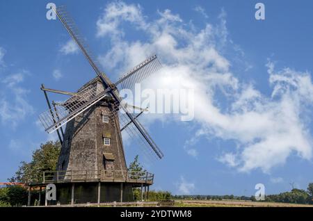 Tower windmill in the district of Coesfeld-Lette, Coesfeld, Muensterland, North Rhine-Westphalia, Germany, Europe Stock Photo