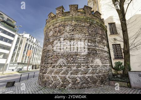 The almost 2000-year-old Roman tower decorated with mosaics in Cologne's historic city centre Stock Photo