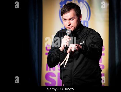 Nick Everritt performing at the Joker Comedy Club, Southend-on-Sea, Essex © Clarissa Debenham (Film Free Photography) / Alamy Stock Photo