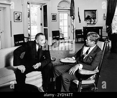 U.S. Vice President Lyndon B. Johnson meeting with U.S. President John F. Kennedy, Oval Office, White House, Washington, D.C., USA, Abbie Rowe, White House Photographs, September 17, 1963 Stock Photo