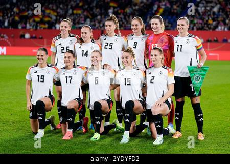 Duisburg, Switzerland. 28th Oct, 2024. Duisburg, Germany, October 28th 2024: Teamphoto of Germany during the International Womens Friendly football match between Germany and Australia at Schauinsland-Reisen-Arena in Duisburg, Germany. (Daniela Porcelli/SPP) Credit: SPP Sport Press Photo. /Alamy Live News Stock Photo