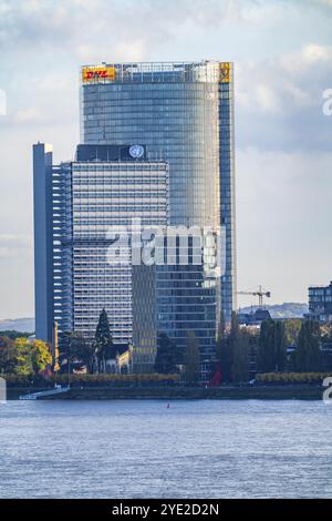 Skyline Bonn on the Rhine, in front the UNFCCC Secretariat of the Framework Convention on Climate Change, in the centre the high-rise building of the Stock Photo