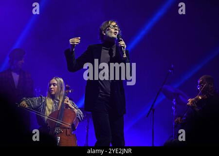 UK. 28th Oct, 2024. LONDON, ENGLAND - OCTOBER 28: Jarvis Cocker performing at Royal Albert Hall on October 28, 2024 in London, England.CAP/MAR © MAR/Capital Pictures Credit: Capital Pictures/Alamy Live News Stock Photo