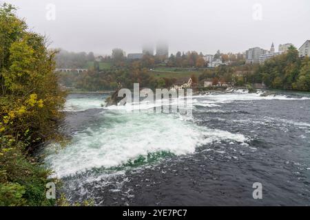 Neuhausen Am Rheinfall, Schaffhausen, SWITZERLAND. 29th Oct, 2024. The beautiful Swiss Rhine Falls seen during the fall time. (Credit Image: © Andreas Stroh/ZUMA Press Wire) EDITORIAL USAGE ONLY! Not for Commercial USAGE! Stock Photo