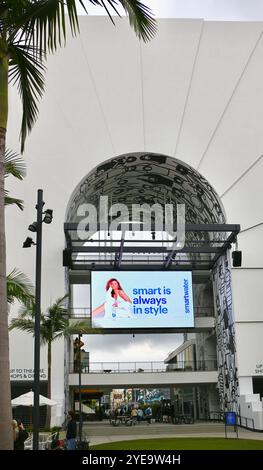 Ovation Hollywood shopping center Hollywood Los Angeles California USA Stock Photo