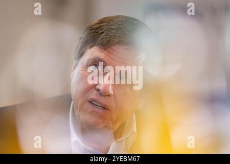 Munich, Germany. 30th Oct, 2024. The astronaut Ulrich Walter speaking on Bavaria One and the Bavarian aerospace in the pressclub in Munich, Germany on October 30, 2024. (Photo by Alexander Pohl/Sipa USA) Credit: Sipa USA/Alamy Live News Stock Photo