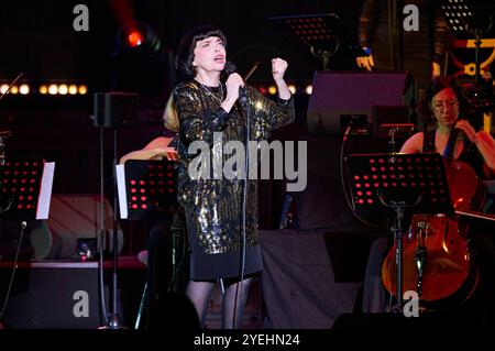 Mireille Mathieu live bei einem Konzert ihrer Abschiedstournee Goodbye my Love Goodbye im Kuppelsaal. Hannover, 30.10.2024 *** Mireille Mathieu live at a concert of her farewell tour Goodbye my Love Goodbye in the Kuppelsaal Hanover, 30 10 2024 CopyrightxworldwideUlrichxStamm PhotographerxforxPressx-xBusinessx-xPortraitsx-xEventsx-xFairs-xEditorialx-xCelebrityx-Concertsx mathieu 4012 Stock Photo