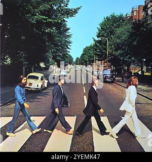 The Beatles - Abbey Road - Original Vinyl Cover Stock Photo - Alamy