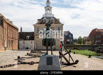 The statue of George Vancouver outside the Old Customs house at the ...