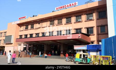 Ahmedabad railway station in Gujarat, India Stock Photo