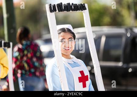 HERMOSILLO, MEXICO - NOVEMBER 1: Day of the Dead procession by students of the Faculty of Fine Arts of the University of Sonora, during 'Day of the Dead' celebrations on November 1, 2024 in Hermosillo, Mexico.  (Photo by Luis Gutierrez/Norte Photo/) Credit: NortePhoto.com/17�Թ����� Live News Stock Photo