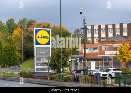 Lidl supermarket store in Radcliffe,Greater Manchester,England,UK,2024 Stock Photo