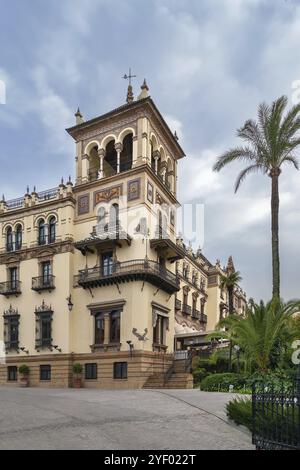 Street in Sevilla city center, Andalusia, Spain, Europe Stock Photo