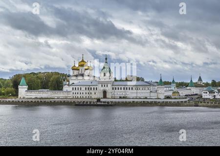 The Ipatiev Monastery is a male monastery, situated on the bank of the Kostroma River just opposite the city of Kostroma, Russia, Europe Stock Photo