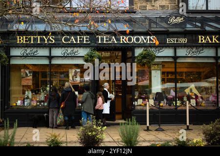 Bettys Cafe Tea Rooms, Ilkley, West Yorkshire, England Stock Photo