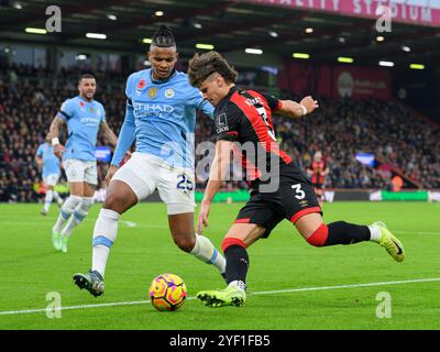 Bournemouth, UK. 02nd Nov, 2024. Bournemouth, England, Nov 2nd 2024: Manchester City's Manuel Akanji (left) and Bournemouth's Milos Kerkez (right) during the Premier League football match between Bournemouth and Manchester City at the Vitality Stadium in Bournemouth, England. (David Horton/SPP) (David Horton/SPP) Credit: SPP Sport Press Photo. /Alamy Live News Stock Photo