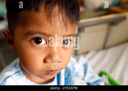 Tam Duc hospital. Child suffering of congenital heart disease. Ho Chi Minh city. Vietnam. Tam Duc hospital 016757 210 Stock Photo