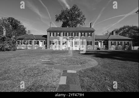 Chatham Manor is a Georgian-style mansion home completed in 1771. Stock Photo