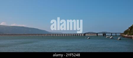 Barmouth Railway Bridge over River Mawddach, Gwynedd, Wales Stock Photo