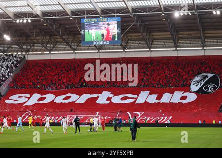 Freiburg Im Breisgau, Germany. 03rd Nov, 2024. Soccer: Bundesliga, SC Freiburg - FSV Mainz 05, Matchday 9, Europa-Park Stadium: SC Freiburg fans hold up a banner reading 'Sportclub für immer der Verein' (Sports club forever the club). Credit: Philipp von Ditfurth/dpa - IMPORTANT NOTE: In accordance with the regulations of the DFL German Football League and the DFB German Football Association, it is prohibited to utilize or have utilized photographs taken in the stadium and/or of the match in the form of sequential images and/or video-like photo series./dpa/Alamy Live News Stock Photo