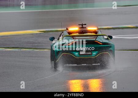 Sao Paulo, Brazil . 18th Oct, 2024. 10/18/2024 - Safety Car - Aston Martin Vantage during Qualify session of the Formula 1 Lenovo Grande Premio de Sao Paulo 2024, scheduled to take place at Interlagos Circuit, San Paolo, Brasil, BRA Nov 1st-3rd, 2024 - Photo Alessio De Marco | Avens-Images.com (Photo by Alessio De Marco/Sipa USA) Credit: Sipa USA/Alamy Live News Stock Photo