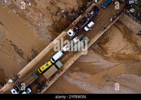 Paiporta, Spain. 03rd Nov, 2024. (Drone Shot) Aerial view of the town center in the aftermath of the floods. More than 200 people were killed in flash floods that affected the area around Valencia, particularly the towns of Paiporta, Sedavì, and Benatusser, in what is considered the worst natural disaster in Spain's history and one of the worst in Europe history. The floods were caused by an atmospheric phenomenon known as Dana. With many bodies still under the rubble, the number of victims is expected to rise. Credit: SOPA Images Limited/Alamy Live News Stock Photo