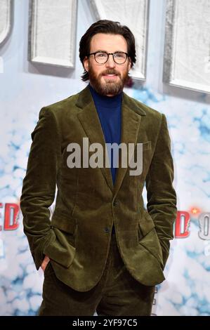 Chris Evans bei der Weltpremiere des Kinofilms 'Red One - Alarmstufe Weihnachten' im UCI Luxe East Side Gallery. Berlin, 03.11.2024 Stock Photo