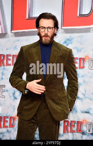 Chris Evans bei der Weltpremiere des Kinofilms 'Red One - Alarmstufe Weihnachten' im UCI Luxe East Side Gallery. Berlin, 03.11.2024 Stock Photo