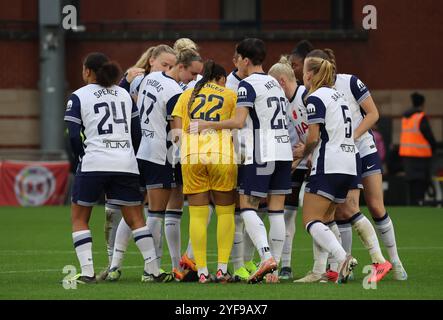 London, UK. 03rd Nov, 2024. LONDON, ENGLAND - Tottenham Hotspur players before 2nd half during Barclays FA Women's Super League soccer match between Tottenham Hotspur Women and West Ham United Women at Gaughan Group Stadium, Brisbane Road, Leyton on 03rd November, 2024 in London, England. Credit: Action Foto Sport/Alamy Live News Stock Photo