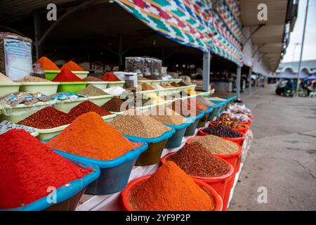 Traditional Chorsu bazaar with spices in Tashkent, Uzbekistan. Stock Photo