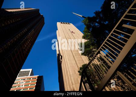 New York windowless building telephone exchange AT&T Long Lines Building 33 Thomas Street by architect John Carl Warnecke in the Brutalist style Stock Photo