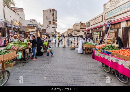 JEDDAH, SAUDI ARABIA - NOVEMBER 15, 2021: Grocery market in Al Balad,  historic center of Jeddah, Saudi Arabia Stock Photo