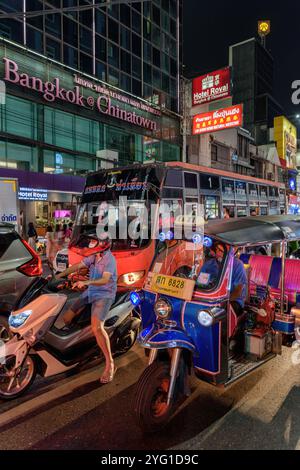 Night view of Yaowarat Road at Chinatown in Bangkok, Thailand Stock Photo