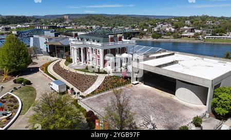 The Hunter Museum of American Art in downtown Chattanooga taken with a dji 4 mini pro. Stock Photo