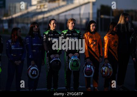 PALMOWSKI Alisha (ger), Envision Racing, Jaguar I-Type 7, portrait and POWELL Alice (ger), Envision Racing, Jaguar I-Type 7, portrait during the pre-season testing of the 2024-25 ABB FIA Formula E World Championship, on the Circuit del Jarama from November 5 to 8, 2024 in San Sebastian de los Reyes, Spain Stock Photo