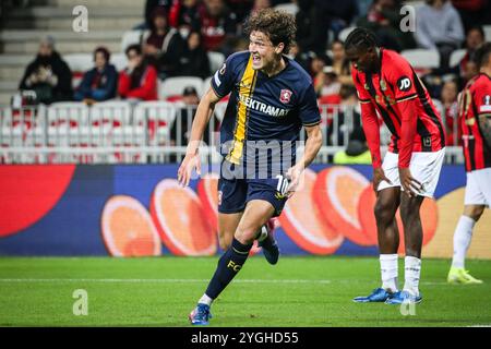 Nice, France, France. 7th Nov, 2024. Sam LAMMERS of FC Twente celebrates his goal during the UEFA Europa League, League Phase MD4 match between OGC Nice and FC Twente at Allianz Riviera Stadium on November 07, 2024 in Nice, France. (Credit Image: © Matthieu Mirville/ZUMA Press Wire) EDITORIAL USAGE ONLY! Not for Commercial USAGE! Stock Photo