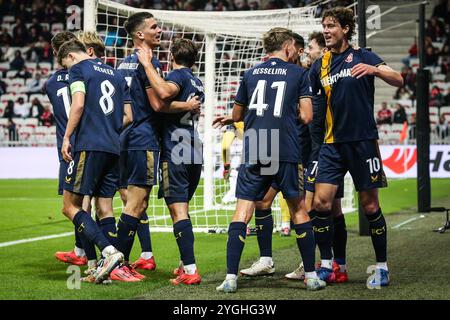 Nice, France, France. 7th Nov, 2024. Sam LAMMERS of FC Twente celebrate his goal with teammates during the UEFA Europa League, League Phase MD4 match between OGC Nice and FC Twente at Allianz Riviera Stadium on November 07, 2024 in Nice, France. (Credit Image: © Matthieu Mirville/ZUMA Press Wire) EDITORIAL USAGE ONLY! Not for Commercial USAGE! Stock Photo