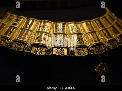 Vienna. 7th Nov, 2024. This photo taken on Nov. 7, 2024 shows an exhibit at the Imperial Treasury Vienna in Vienna, Austria. Credit: Han Lu/Xinhua/Alamy Live News Stock Photo