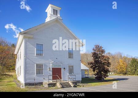 town hall in the fall in the small town of braintree in vermont usa Stock Photo