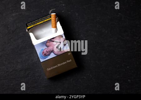 platinum black cigarette Parliament Platinum 🍂 ‣ Duty Free Price ‣ Only 5€👍