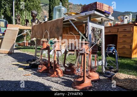 Trevi, Italy - 11 03 2024 - Well-preserved old kerosene lamps sold at a small second-hand market in Umbria Stock Photo