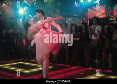 SATURDAY NIGHT FEVER 1977 Paramount Pictures film with John Travolta andKaren Gorney Stock Photo