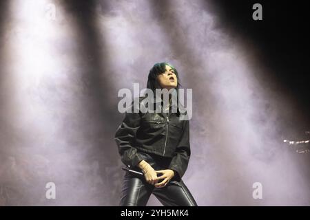 London, UK. Saturday November 9, 2024. Han Mee of Manchester-based alt-rock band Hot Milk performs at the OVO Arena Wembley. Credit: Katie Collins/EMPICS/Alamy Live News Stock Photo