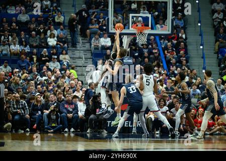 Hartford, Connecticut, USA. 9th Nov, 2024. during NCAA Basketball game between New Hampshire Wildcats at UConn Huskies (3) at ZL Center in Hartford CT (Credit Image: © James Patrick Cooper/ZUMA Press Wire) EDITORIAL USAGE ONLY! Not for Commercial USAGE! Stock Photo