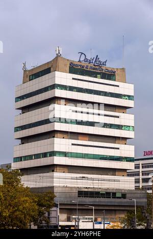 Rotterdam, NL - OCT 10, 2021: Street view and modern architecture with business towers in downtown Rotterdam. Rotterdam is the second largest city of Stock Photo