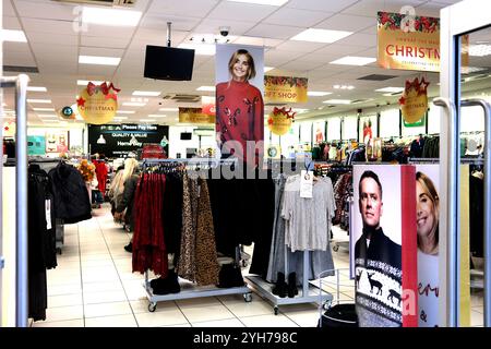 peacocks retail clothing shop interior Stock Photo