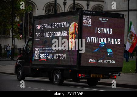 London, UK. 09th Nov, 2024. Supporters of the Sea Shepherd Conservation Society try to get the attention of the public about Paul Watson arresting in Nuuk, Greenland. Paul Franklin Watson is a Canadian-American a environmentalist and animal rights activist. He is founded the Sea Shepherd Conservation Society. He was arrested on the 21st of July 2024 in Nuuk, Greenland. He is accused to damaged a Japanese whaling ship and injured a crew member back in 2012. (Photo by Krisztian Elek/SOPA Images/Sipa USA) Credit: Sipa USA/Alamy Live News Stock Photo